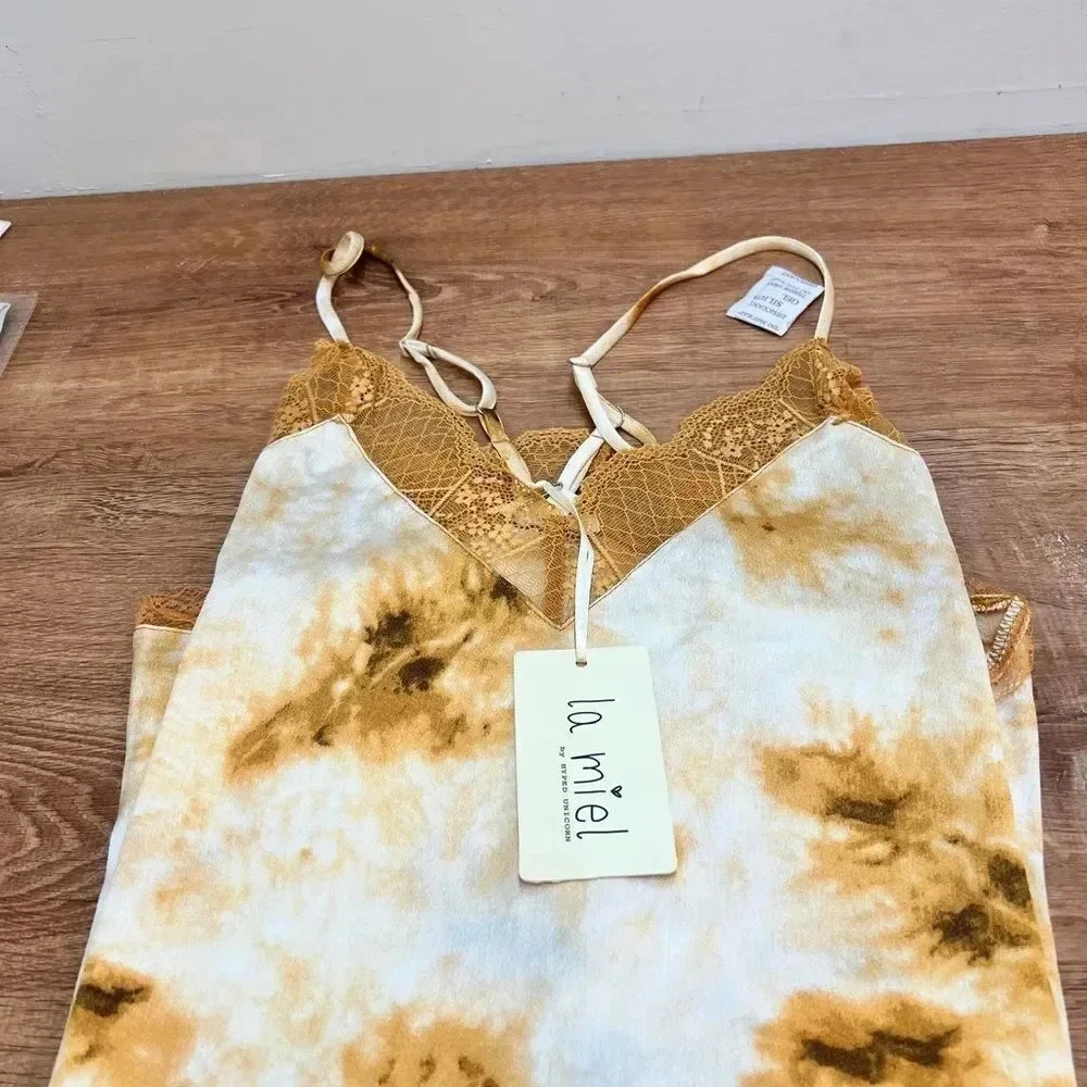 LA MIEL TIE DYE TOP - Picture 3 of 6